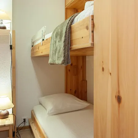 Victoria 1 C1 By Interhome