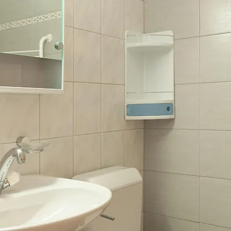 Victoria 1 C1 By Interhome * ננדה